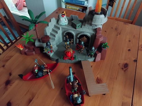 Playmobil castello cungeon - playmobil,